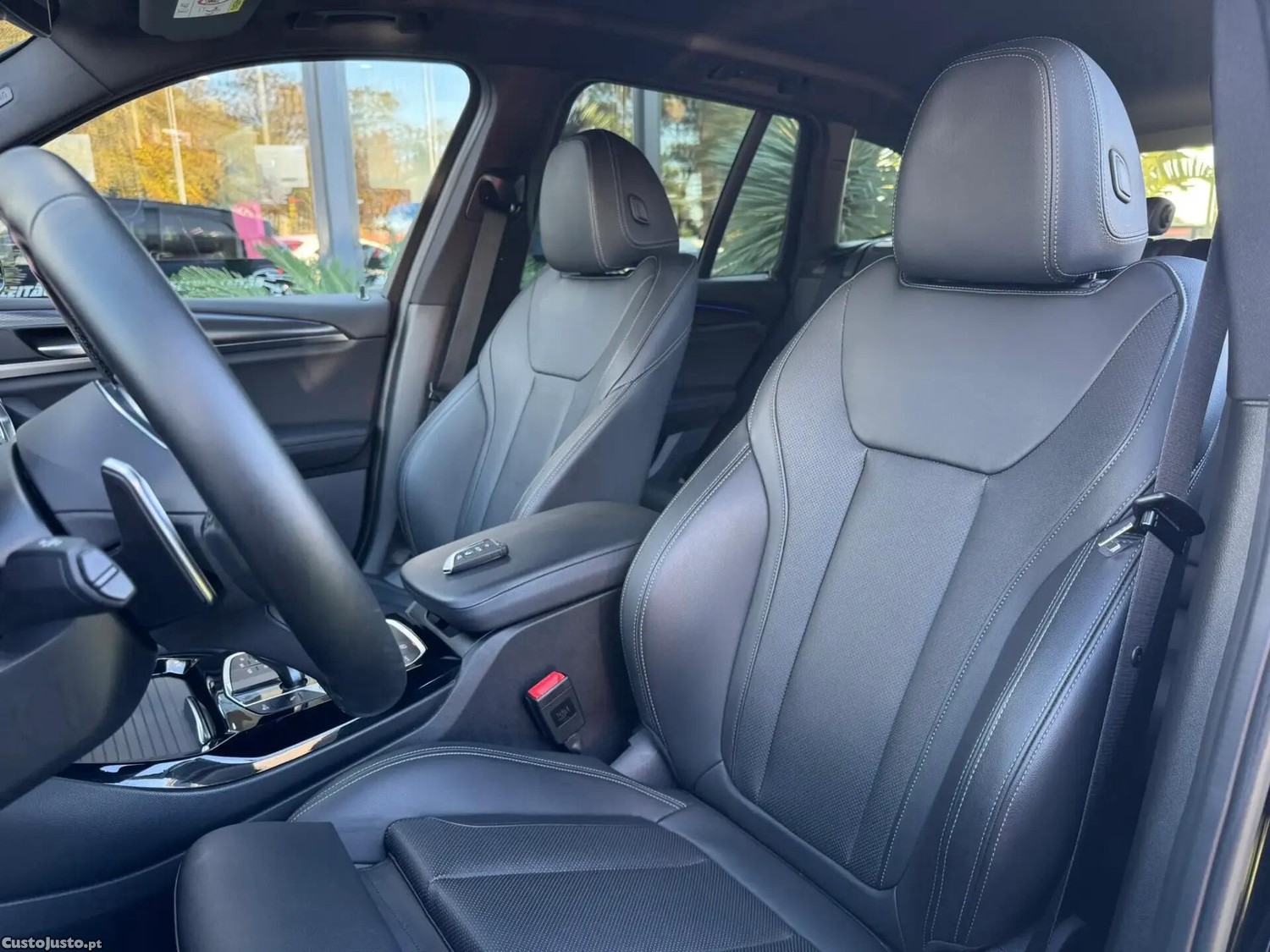 BMW X3 18 d sDrive Pack M Auto — fotografia 17