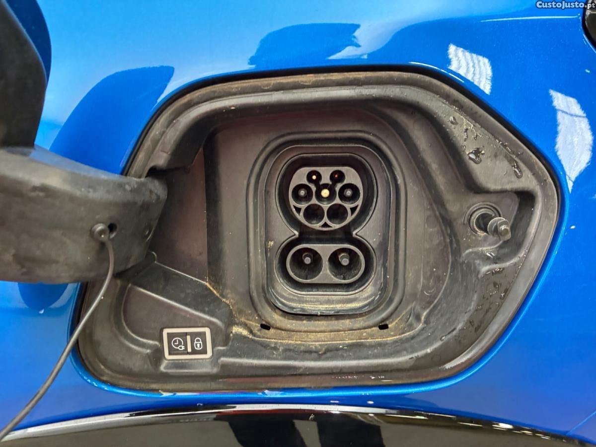 Peugeot 208 50 kWh GT — fotografia 2