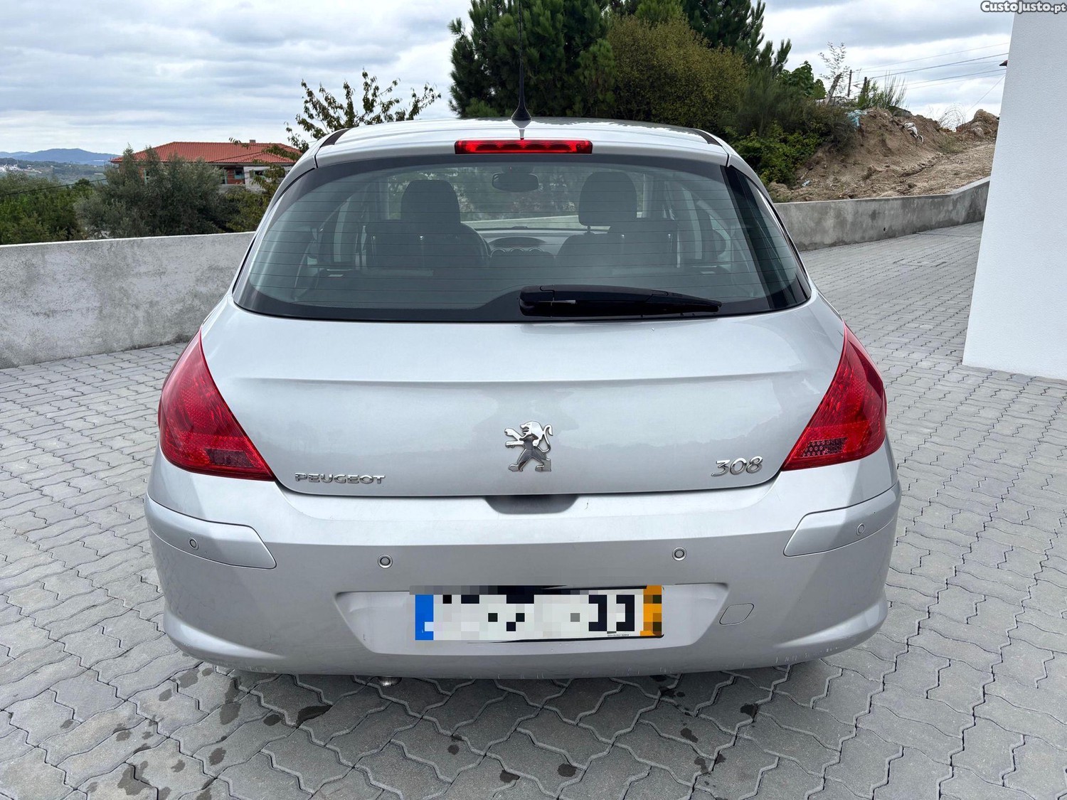 Peugeot 308 1.6HDI 110CV — fotografia 4