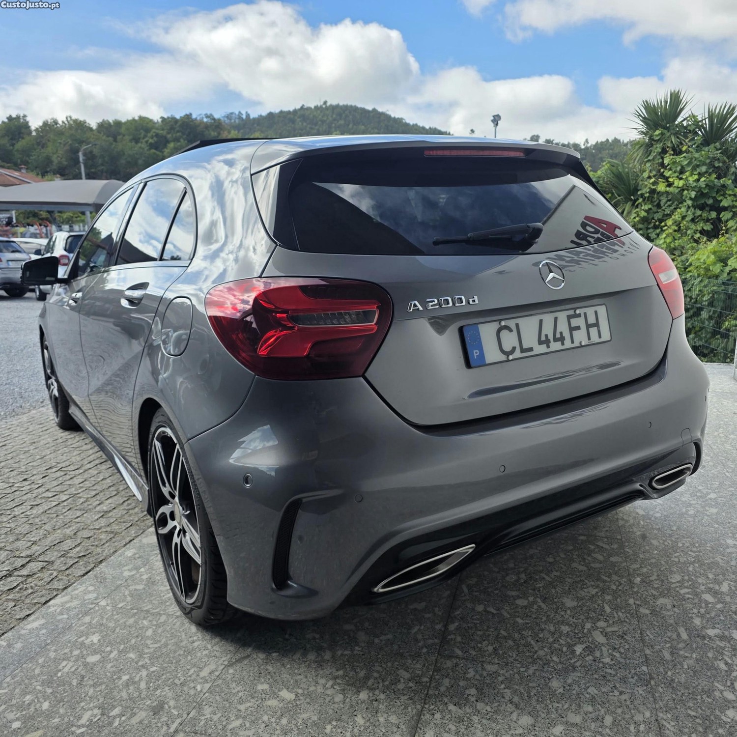 Mercedes-Benz A 200 d AMG Line Aut. — fotografia 23