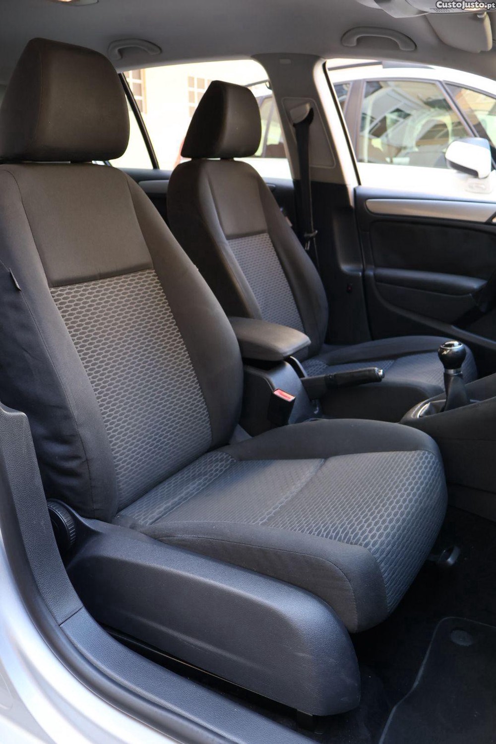 Volkswagen Golf 2.0 Tdi 5 Portas — fotografia 16