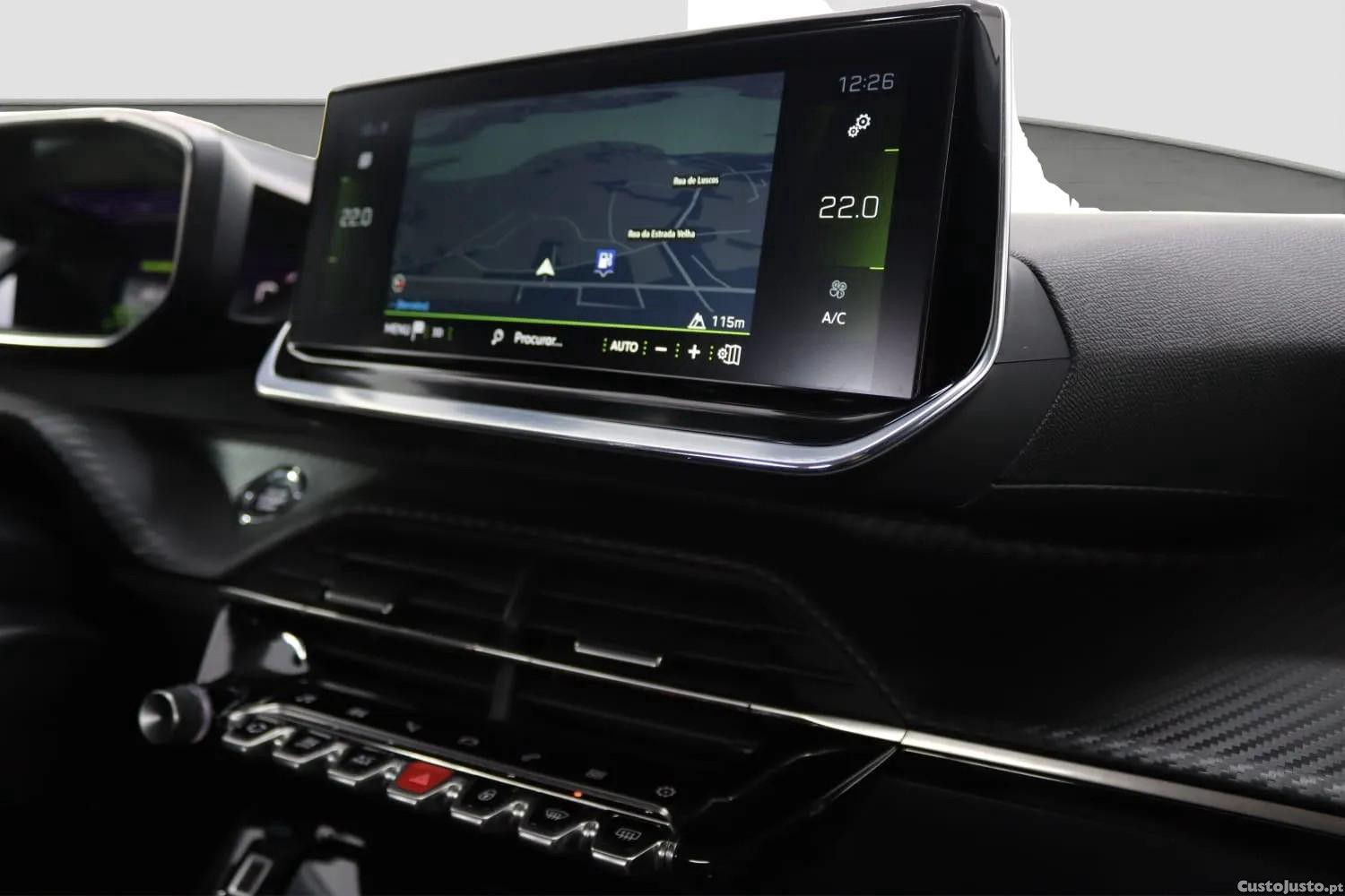 Peugeot 2008 1.2 PureTech Allure — fotografia 5