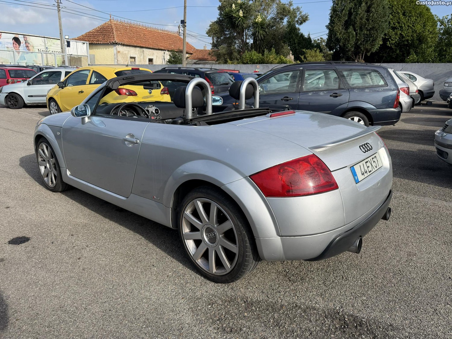Audi TT Roadster — fotografia 11