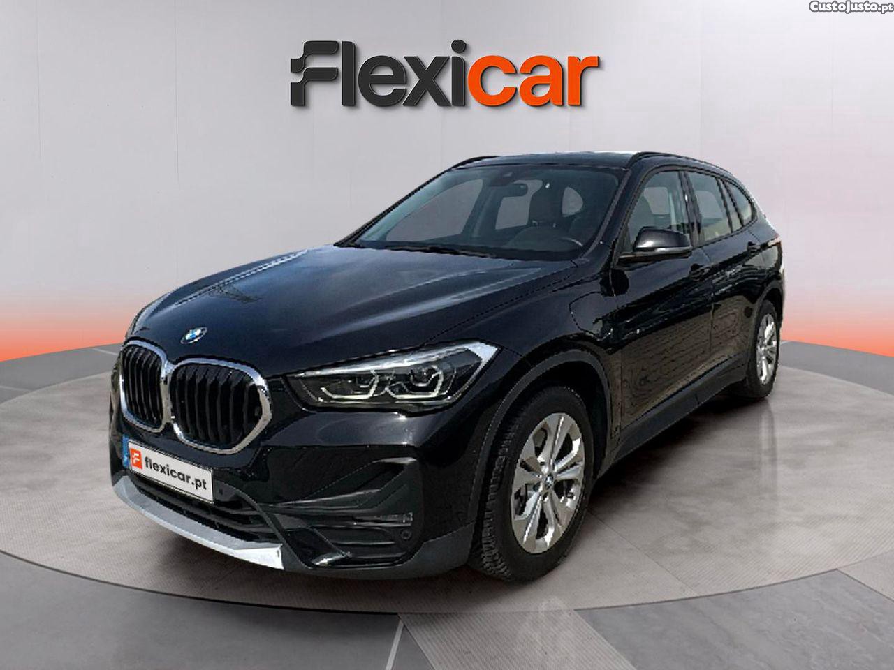 BMW X1 25 e xDrive — fotografia 14