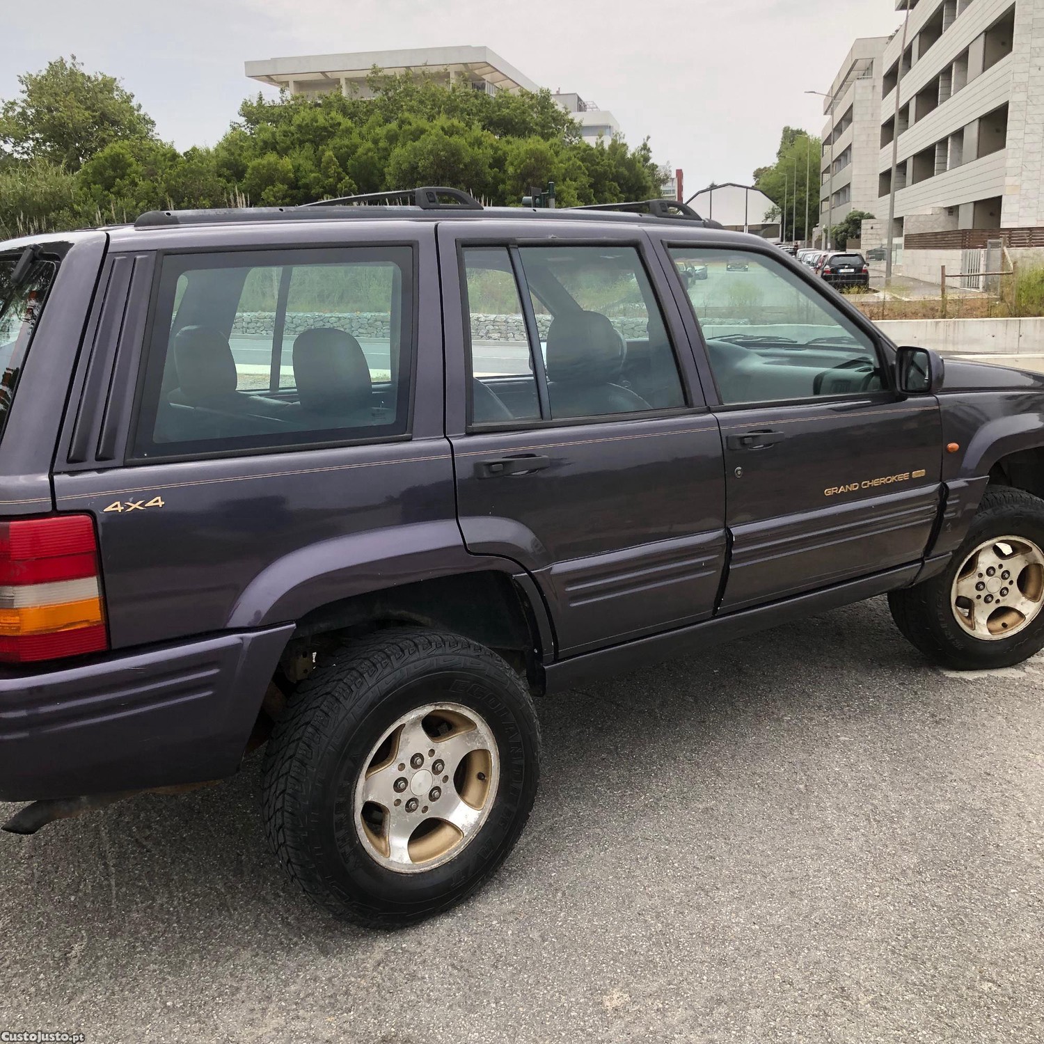 Jeep Grand Cherokee 2.5 TD Limited — fotografia 3