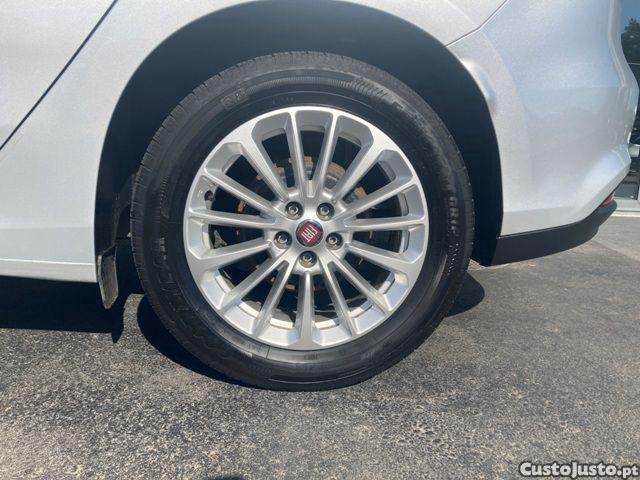 Fiat Tipo 1.3 MultiJet Life — fotografia 20