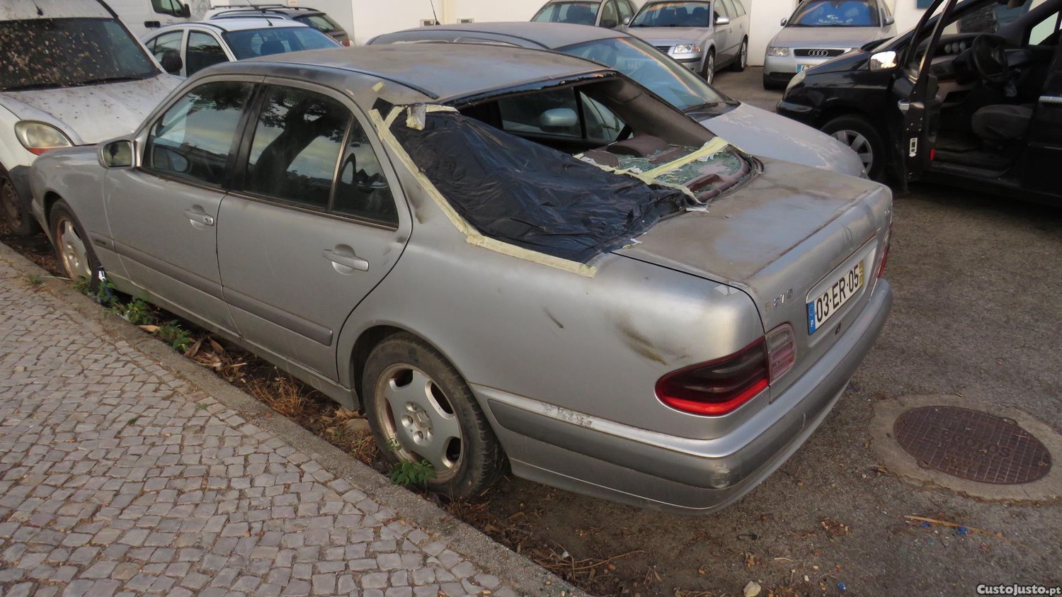 Mercedes-Benz E 270 CDI - 00 foto 3