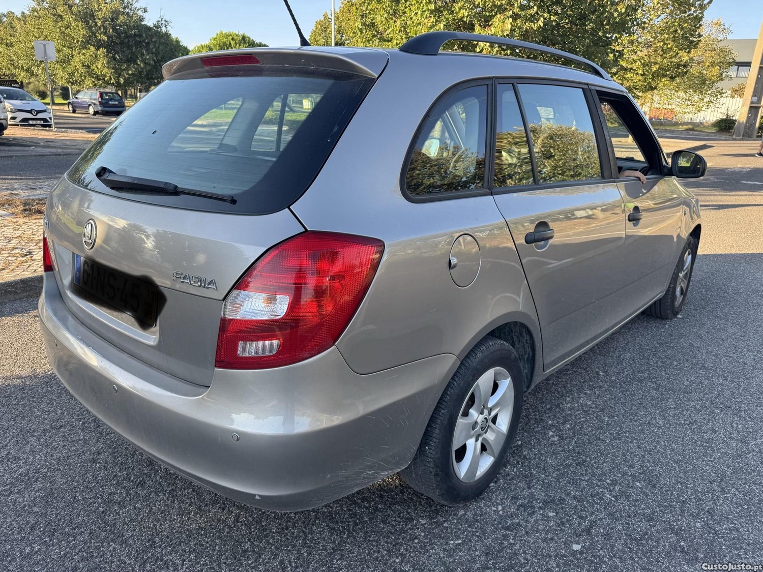 Skoda Fabia 1.2tdi — fotografia 9