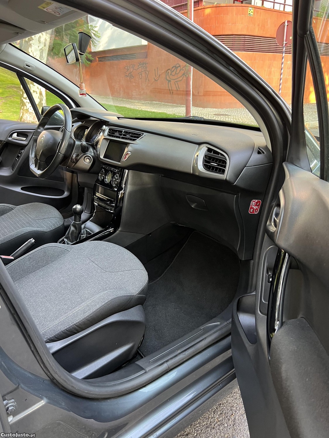Citroën C3 1.2 60 000km! — fotografia 3