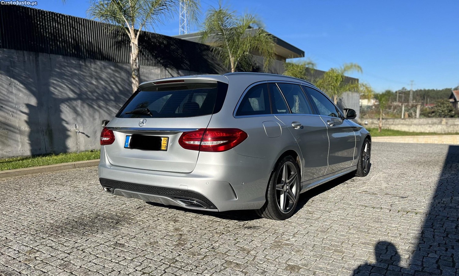 Mercedes-Benz C 220 220d AMG — fotografia 5