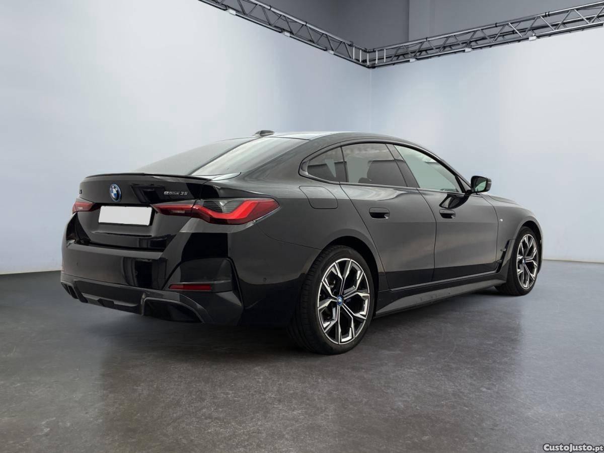 BMW i4 eDrive35 Desportiva M — fotografia 9