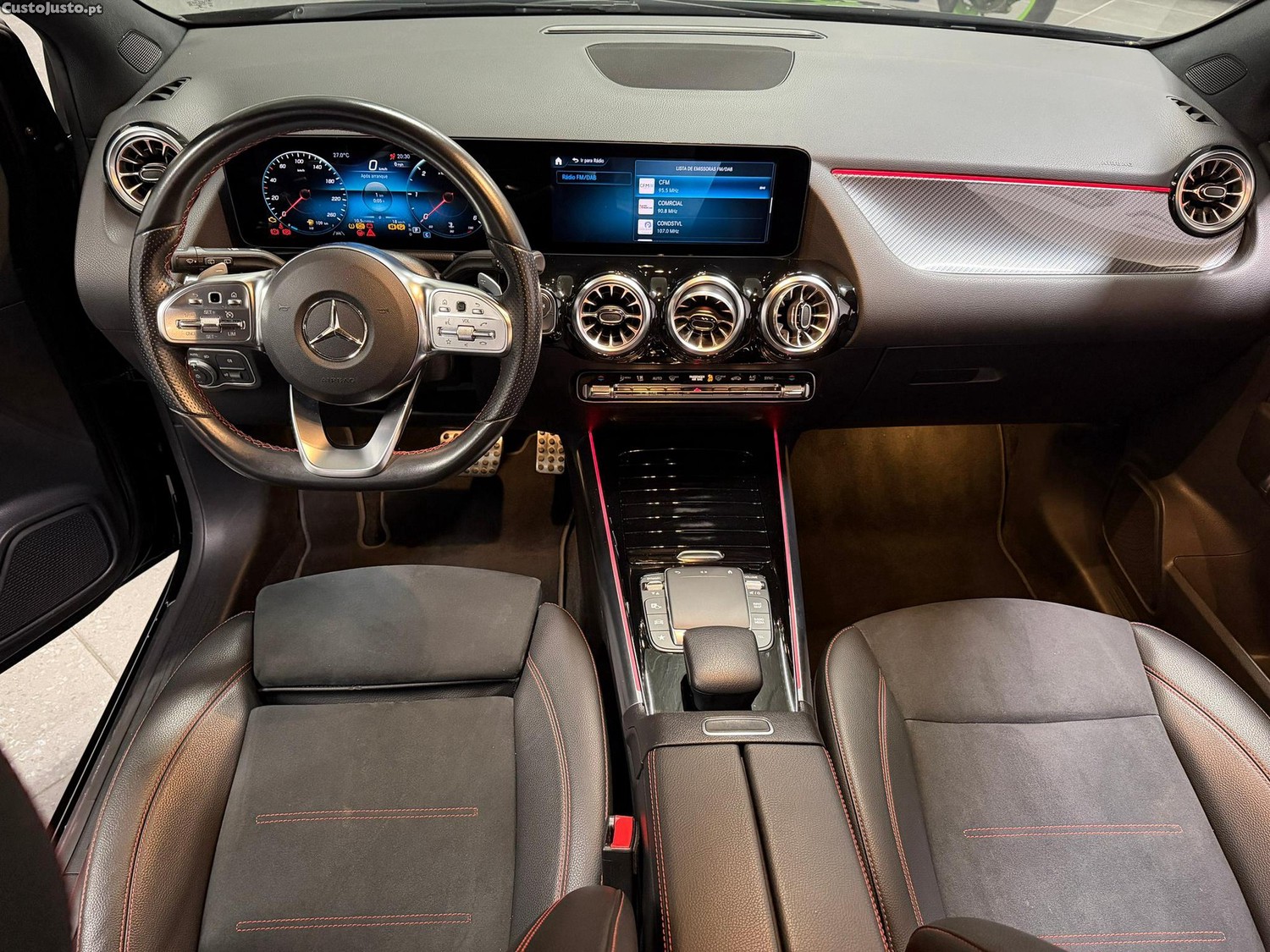 Mercedes-Benz B 180 d AMG Line Aut. — fotografia 6