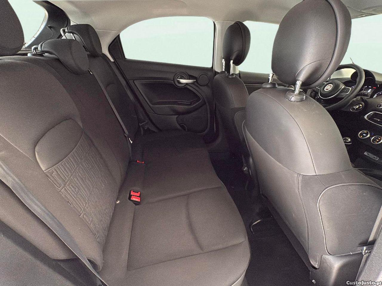 Fiat 500X 1.3 MJ Lounge — fotografia 2