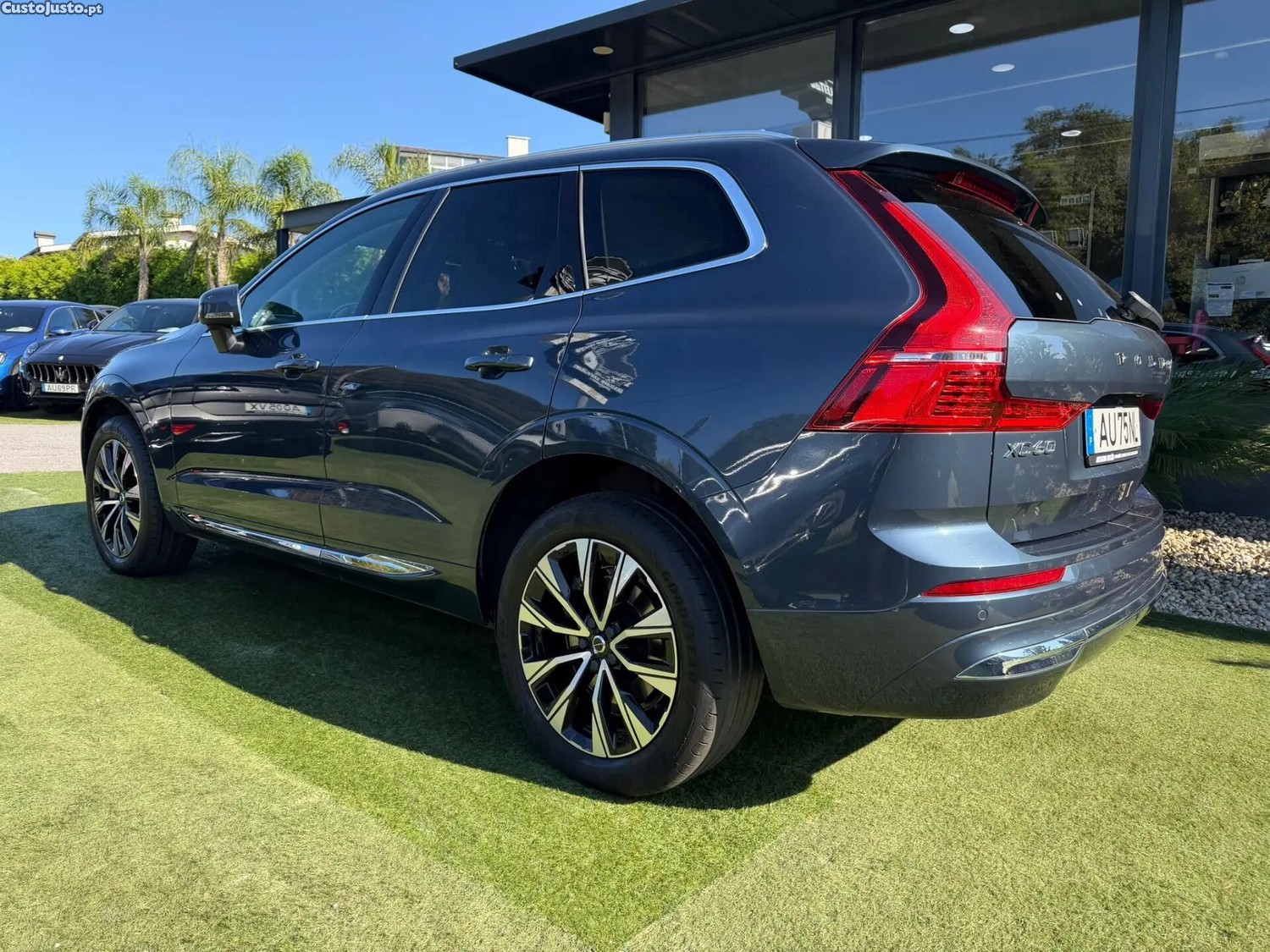 Volvo XC 60 2.0 B4 Plus Bright — fotografia 18