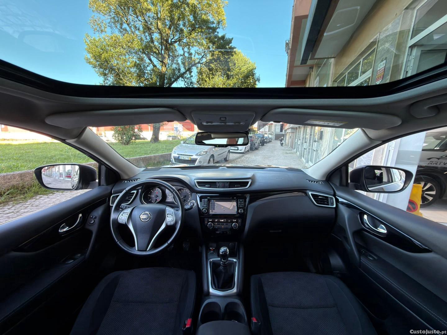 Nissan Qashqai 1.5 dCi Acenta Connect — fotografia 19
