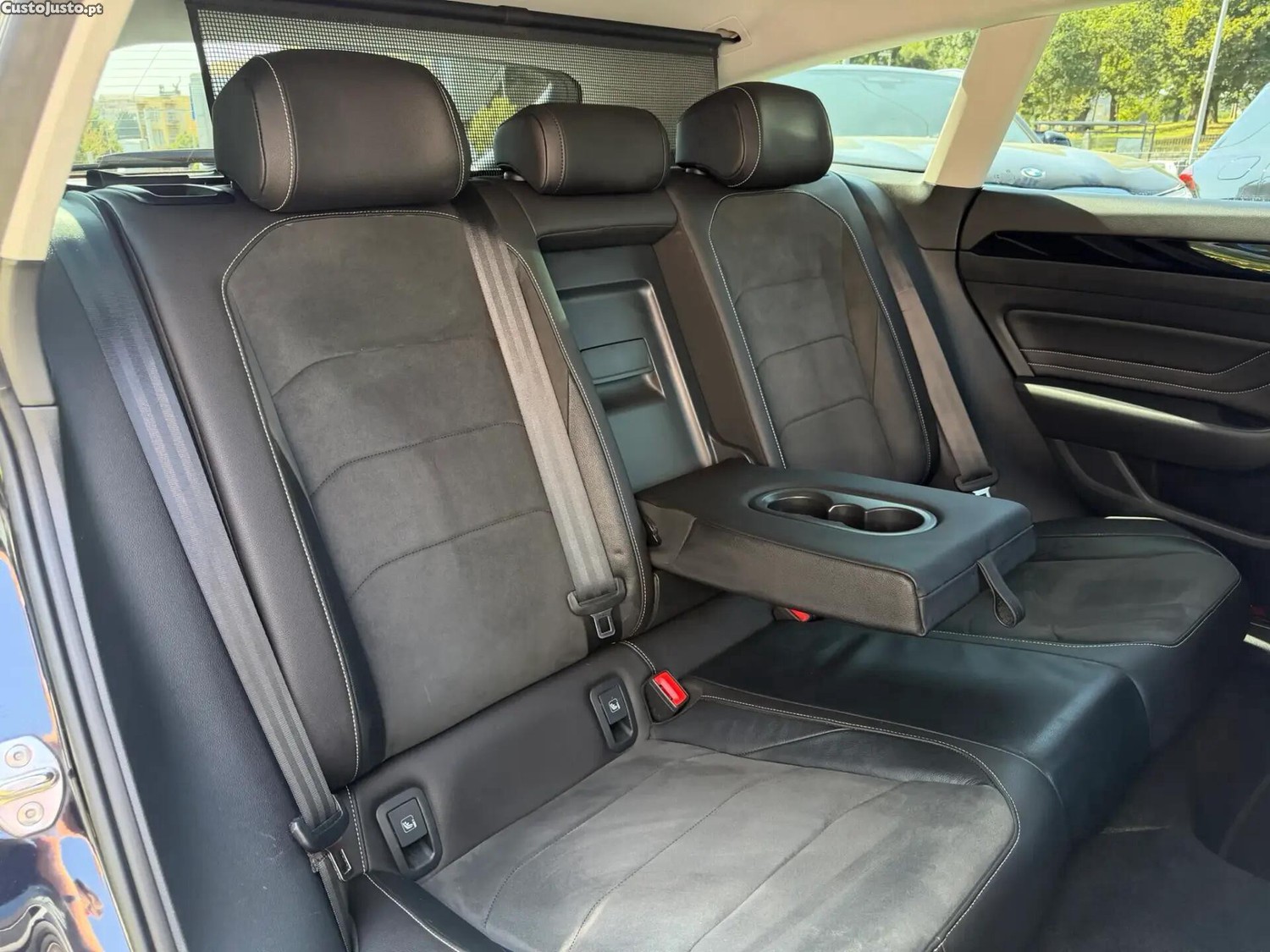 Volkswagen Arteon 1.4 TSI eHybrid Elegance — fotografia 11