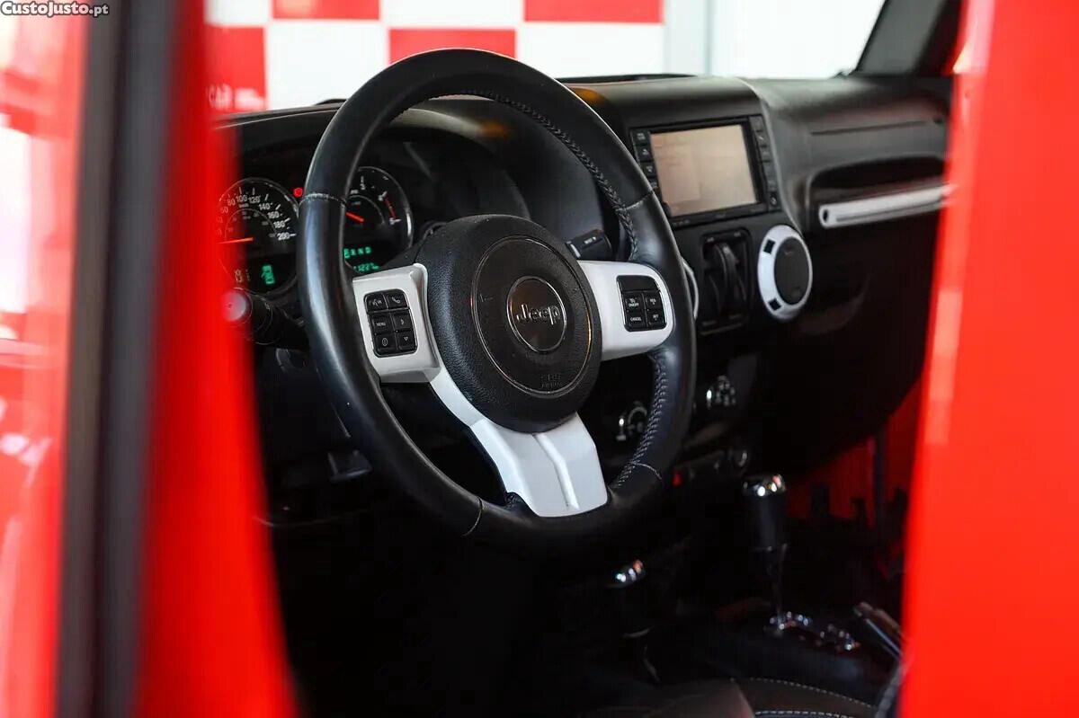Jeep Wrangler 2.8 CRD Auto Sport — fotografia 6