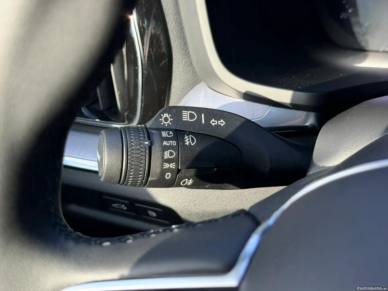Volvo V60 2.0 T6 AWD TE Essential — fotografia 7