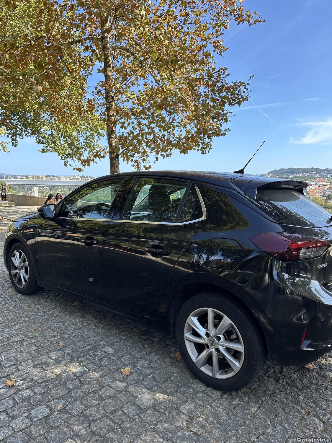Opel Corsa 1.2 — fotografia 11