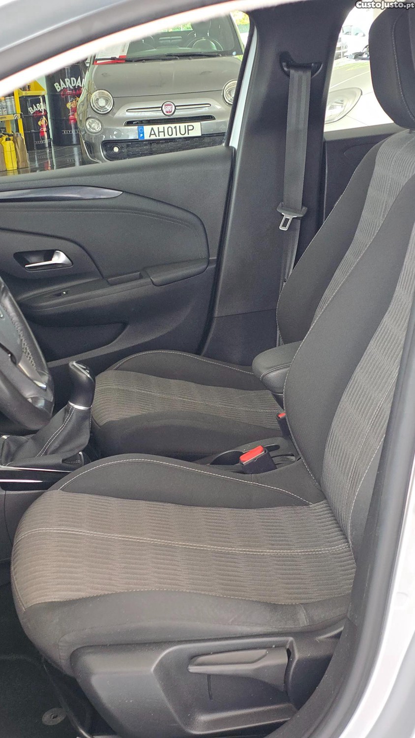 Opel Corsa 5 PORTAS — fotografia 4