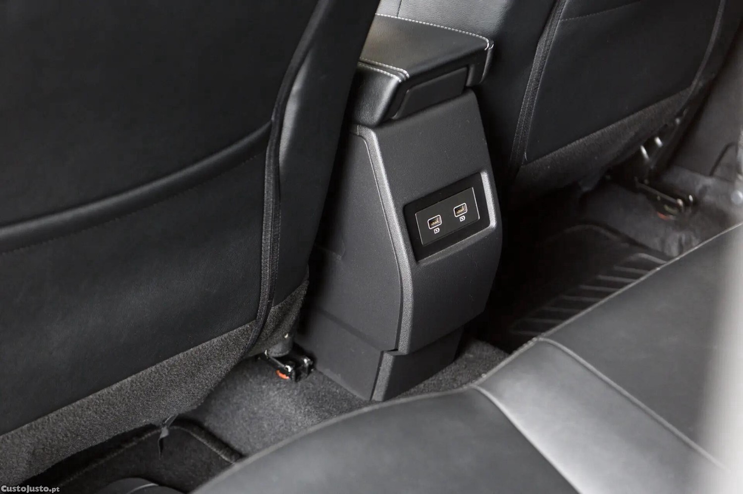 Dacia Duster 1.0 TCe Prestige — fotografia 6