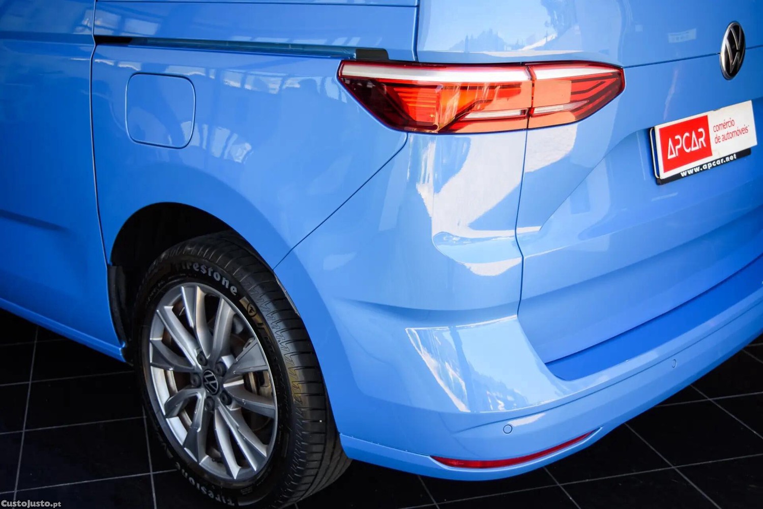 Volkswagen Multivan 1.4 TSI e-Hybrid Life DSG — fotografia 17