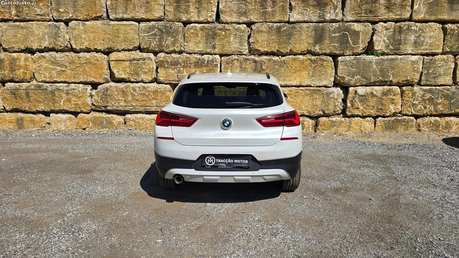BMW X2 18 i sDrive Advantage — fotografia 25