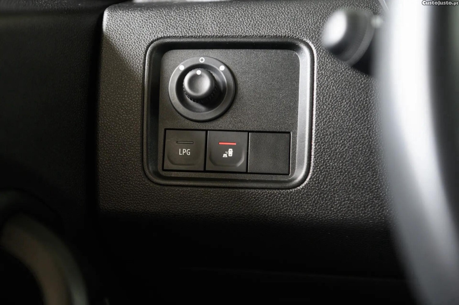 Dacia Duster 1.0 TCe Prestige — fotografia 3
