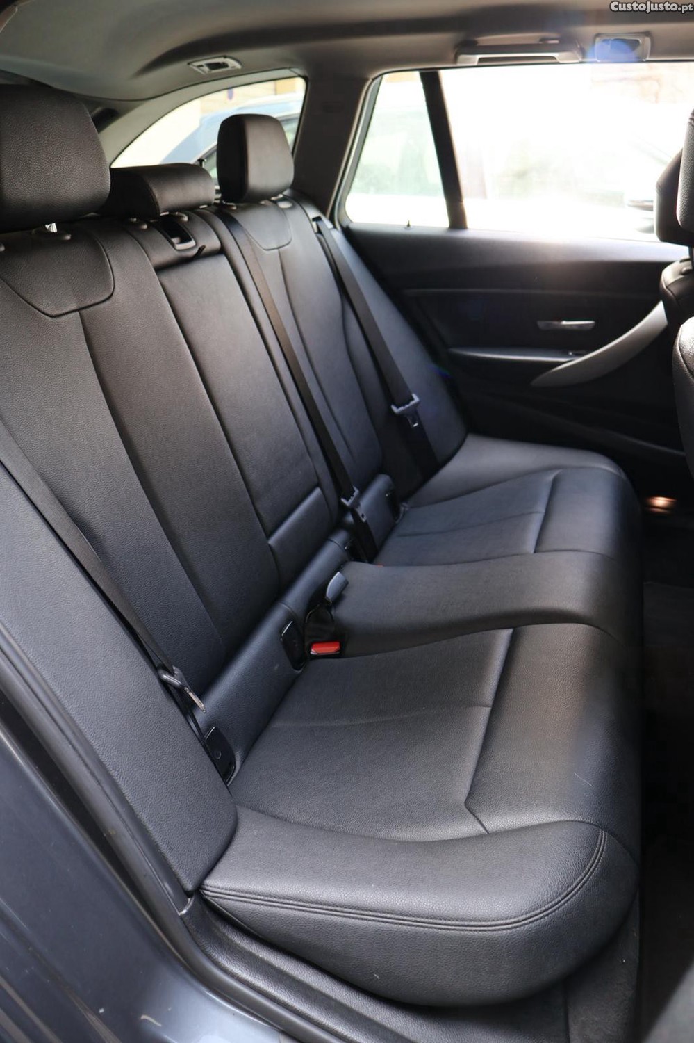 BMW 318 D - Touring — fotografia 13