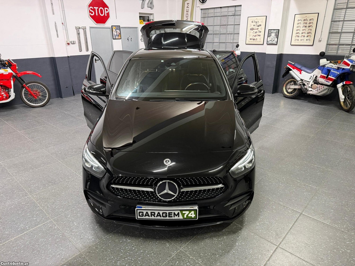 Mercedes-Benz B 180 d AMG Line Aut. — fotografia 19
