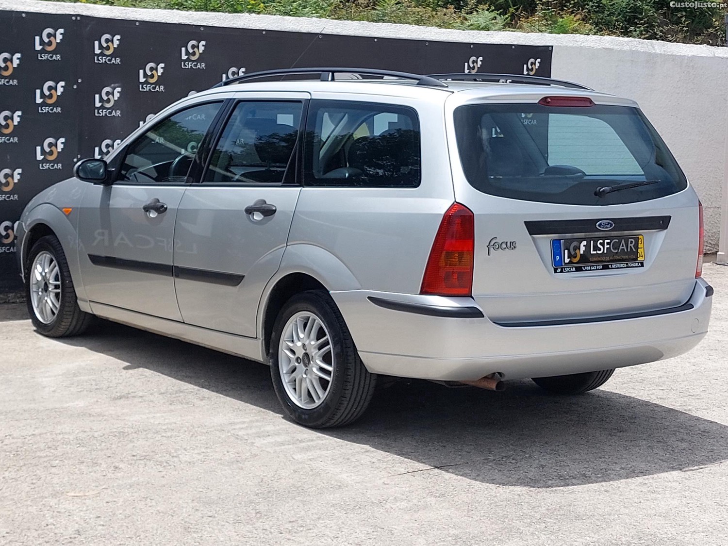 Ford Focus SW 1.4 16v 75cv, a.c, j.l.l, bom estado — fotografia 14
