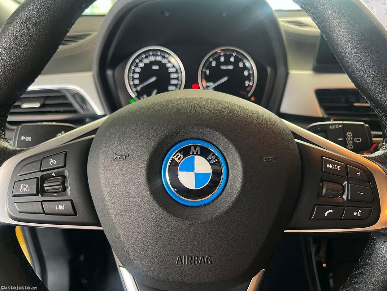 BMW X2 25 e xDrive Advantage — fotografia 11