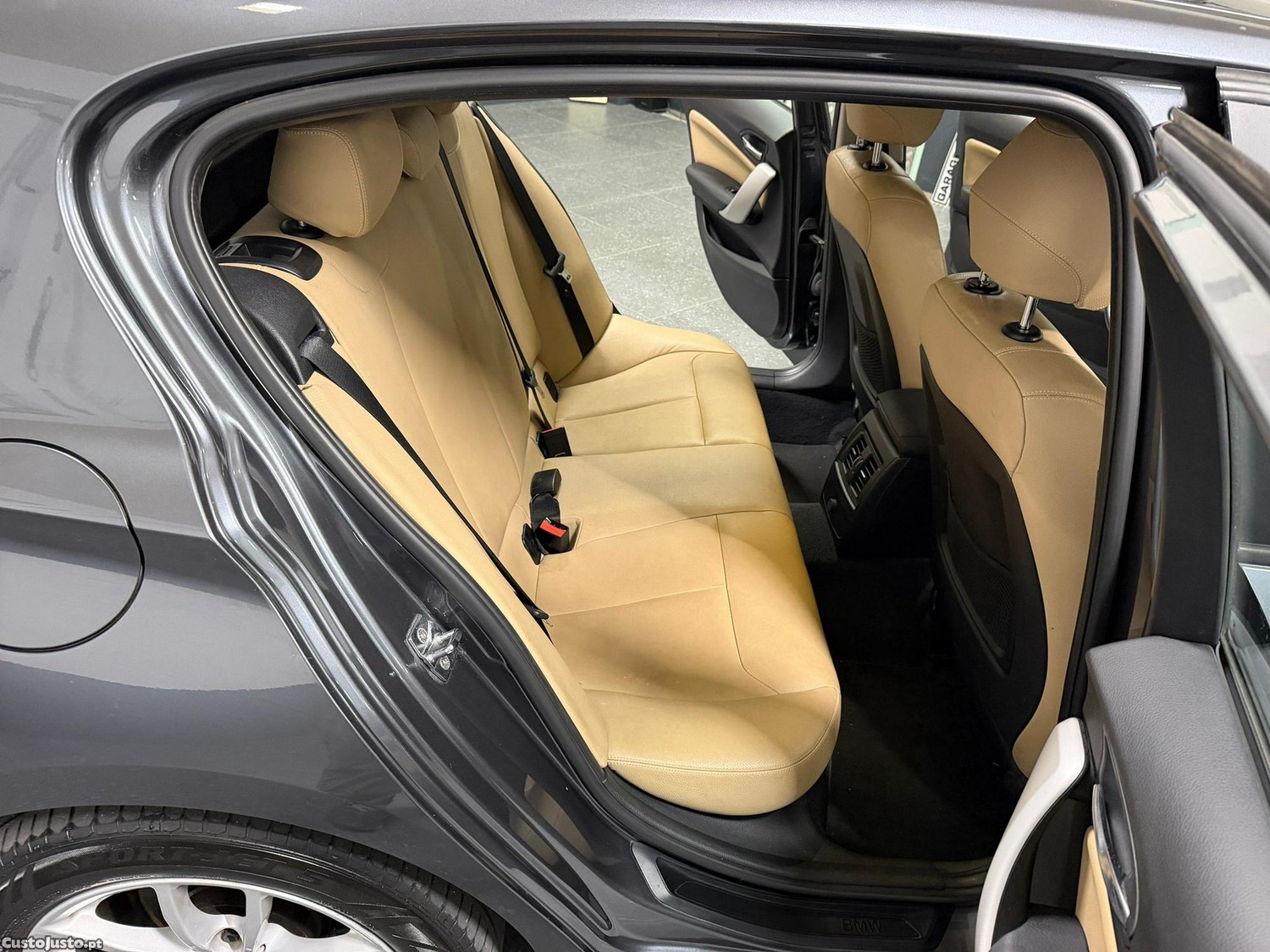 BMW 116 d EfficientDynamics — fotografia 10