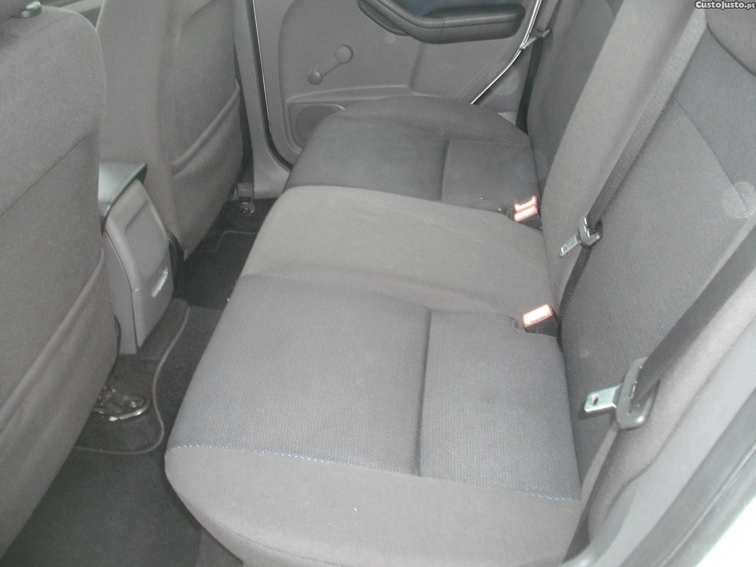 Ford Focus 1.6 TDCI 110cv — fotografia 7