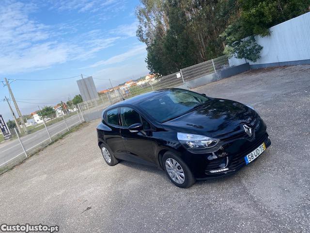 Renault Clio 1.5 DCI ZEN 90 Cv — fotografia 5