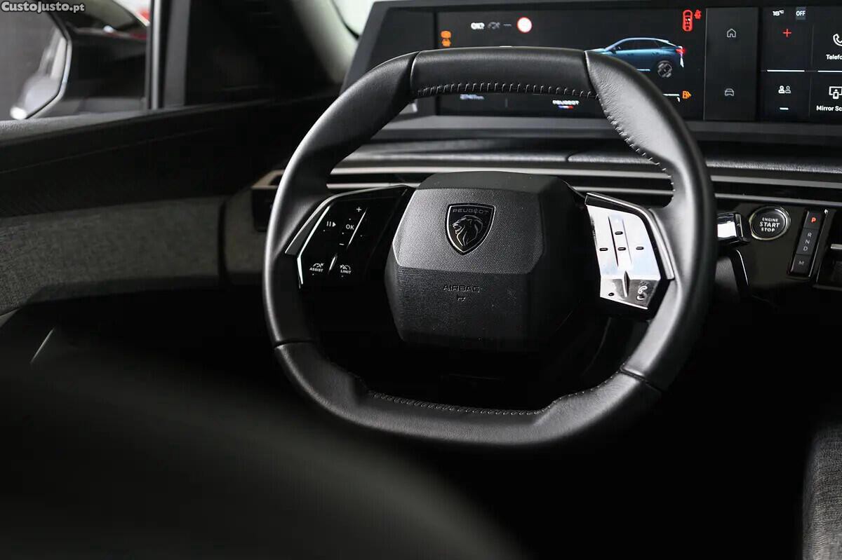 Peugeot 3008 1.2 Hybrid Allure e-DCS6 — fotografia 9