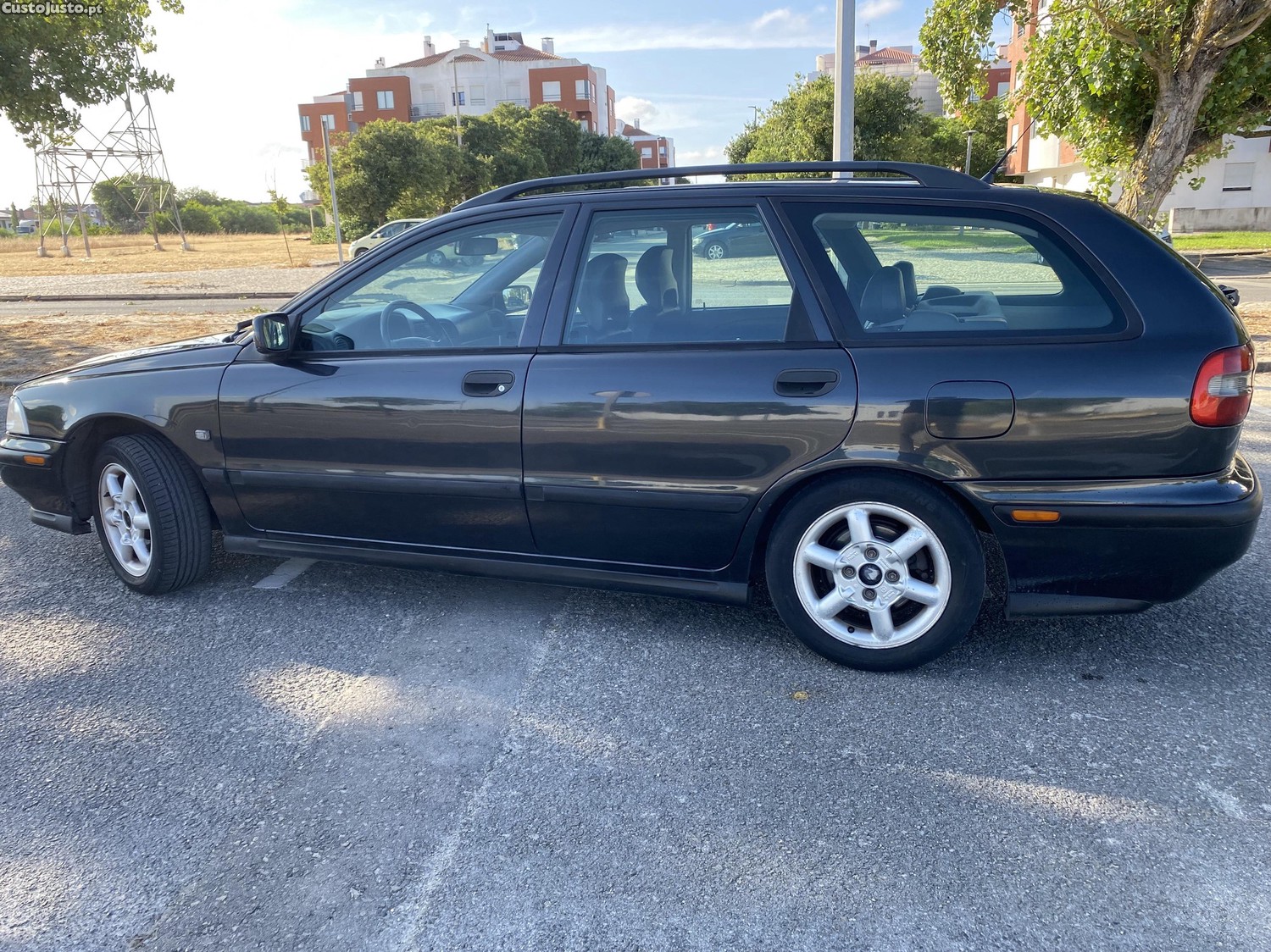 Volvo V40 1.6i16V — fotografia 9