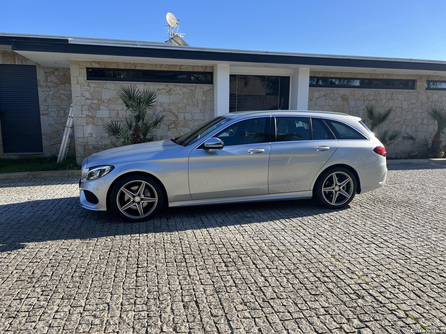 Mercedes-Benz C 220 220d AMG — fotografia 7