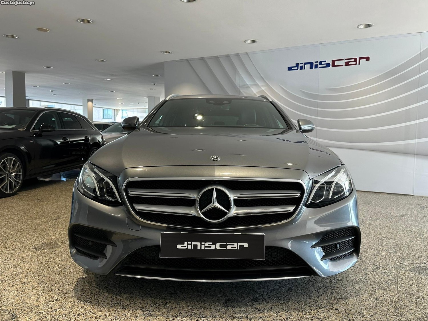 Mercedes-Benz E 220 d AMG Line - 18 foto 4