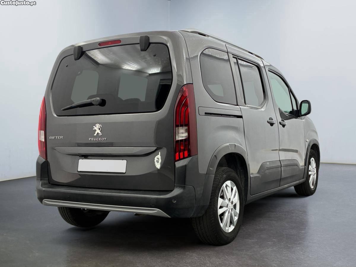 Peugeot  1.5 BlueHDi Standard Allure - 20 foto 2