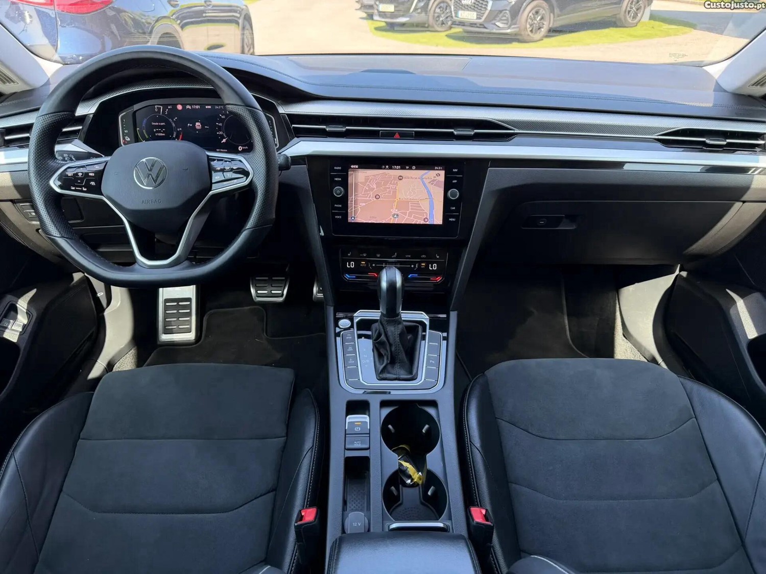 Volkswagen Arteon 1.4 TSI eHybrid Elegance — fotografia 10