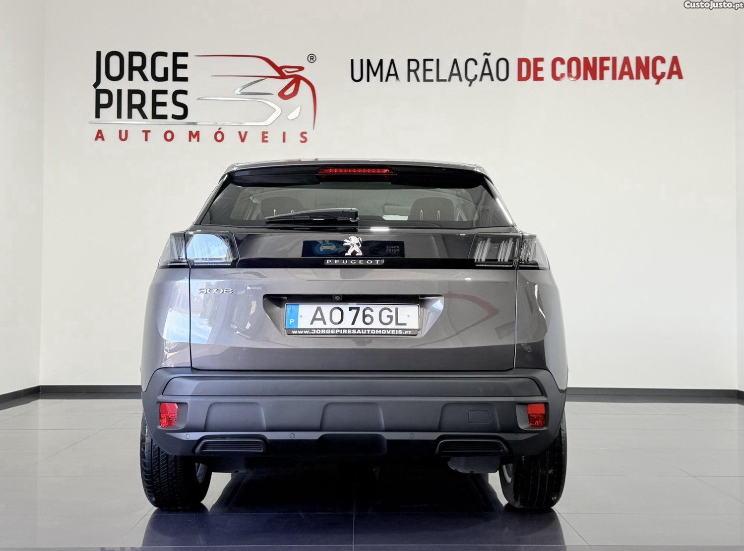 Peugeot 3008 1.5 BLUEHDI ACTIVE PACK 130CV - NACIONAL - 55624 KM — fotografia 25