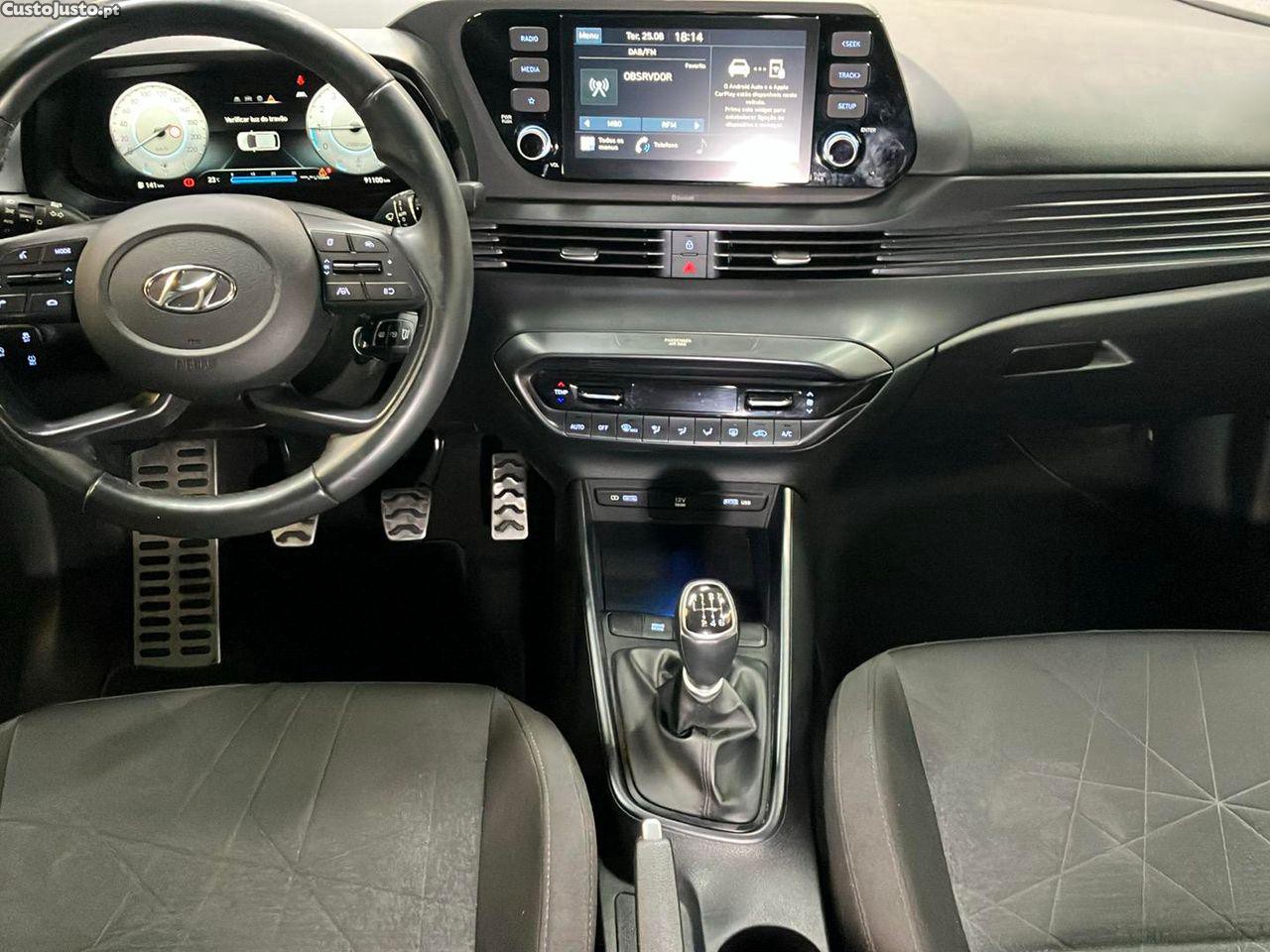 Hyundai Bayon 1.0 T-GDI Premium — fotografia 13