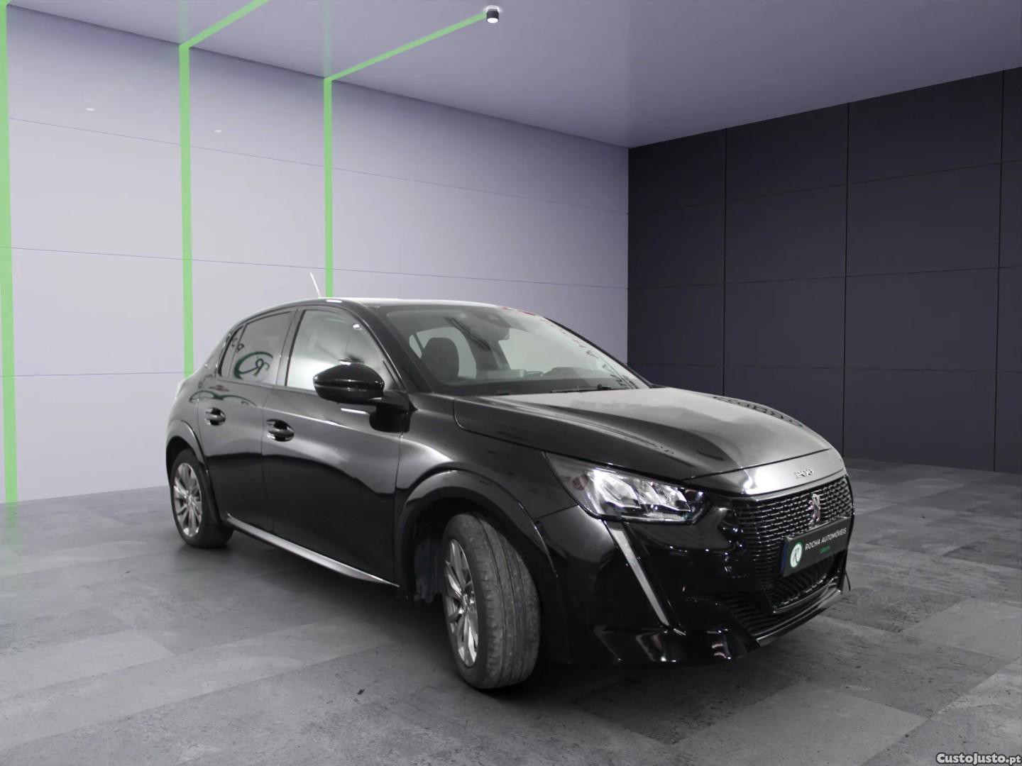 Peugeot e-208 50 kWh Style — fotografia 11