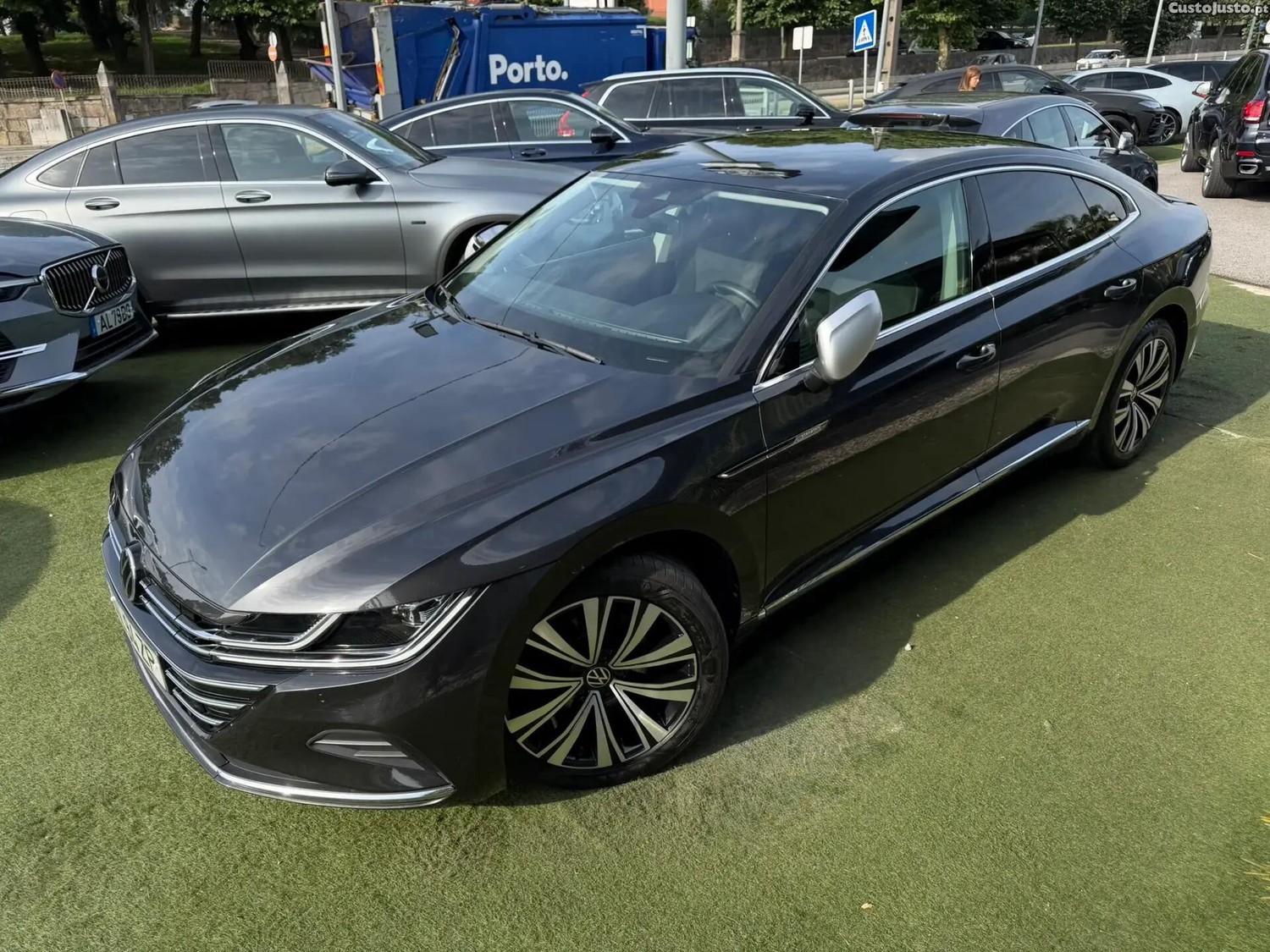 Volkswagen Arteon 1.4 TSI eHybrid Elegance — fotografia 26