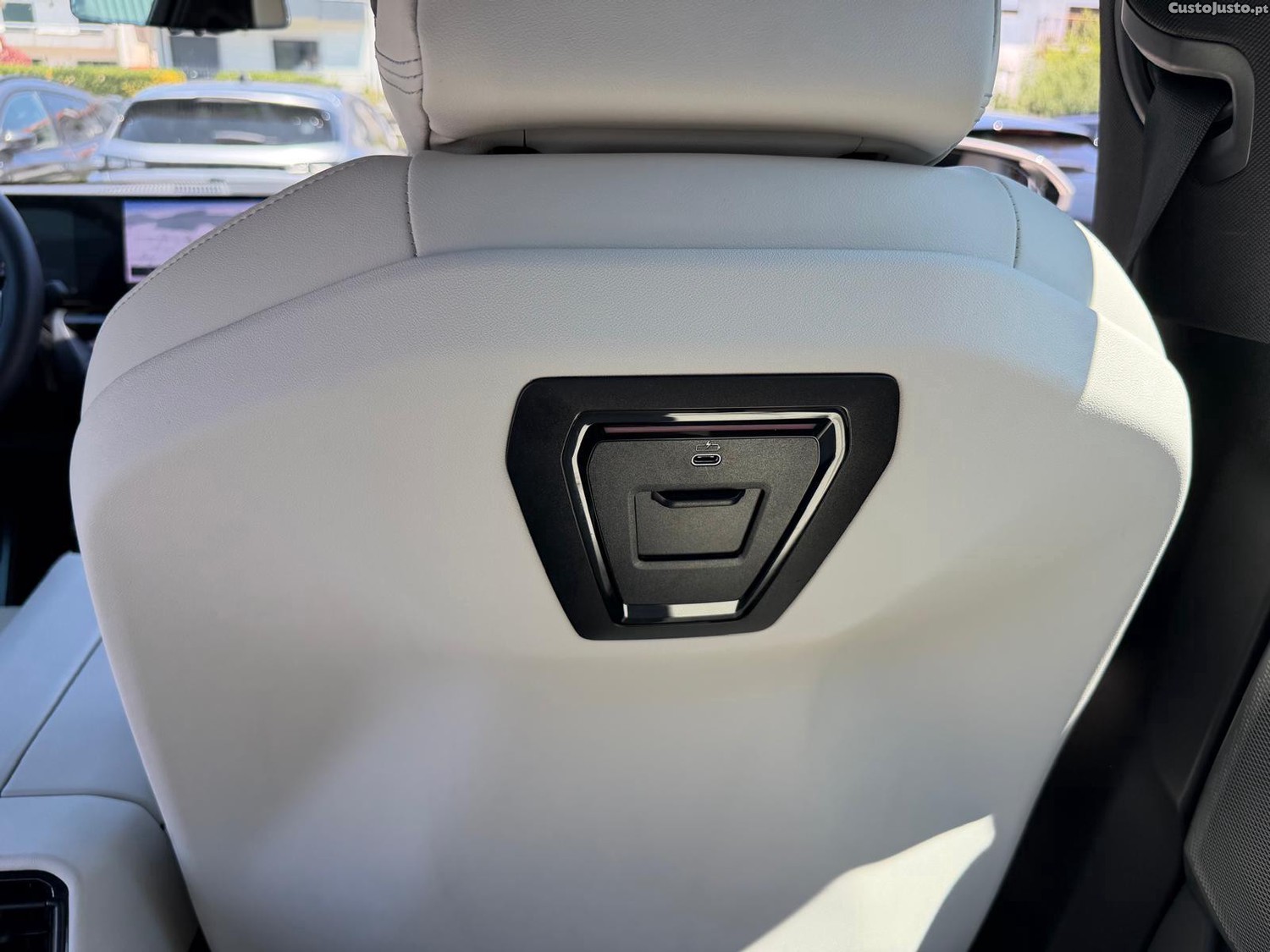 BMW 530 e Pack Desportivo M Pro — fotografia 15