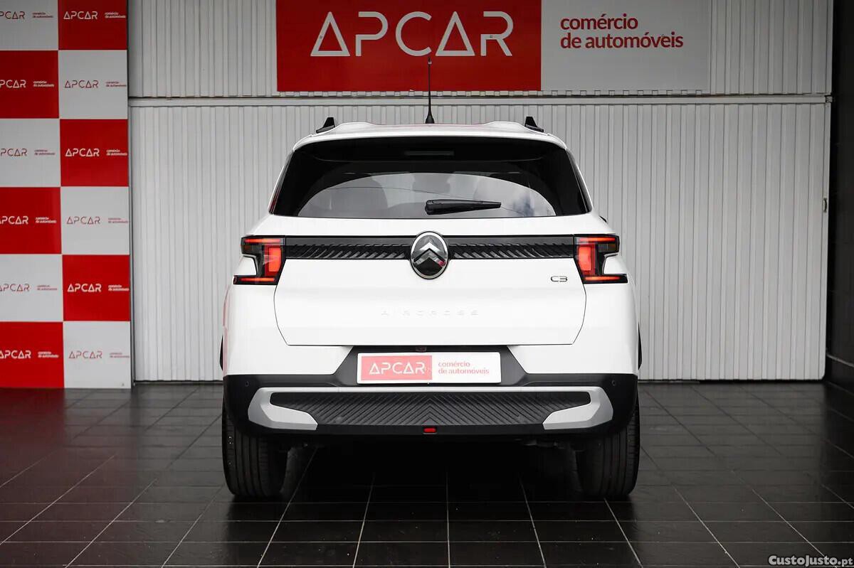 Citroën C3 Aircross 1.2 PureTech Plus — fotografia 29