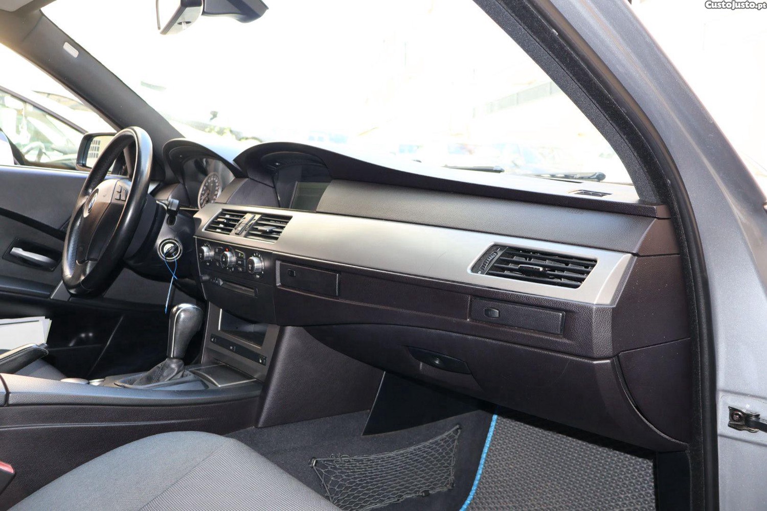 BMW 530 D Touring LCI — fotografia 8