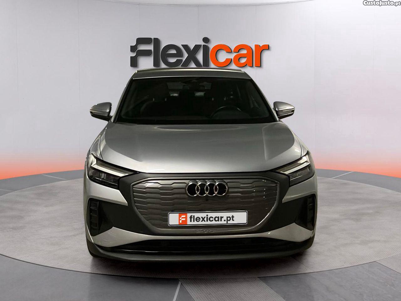 Audi Q4 Sportback e-tron 35 55 kWh — fotografia 16