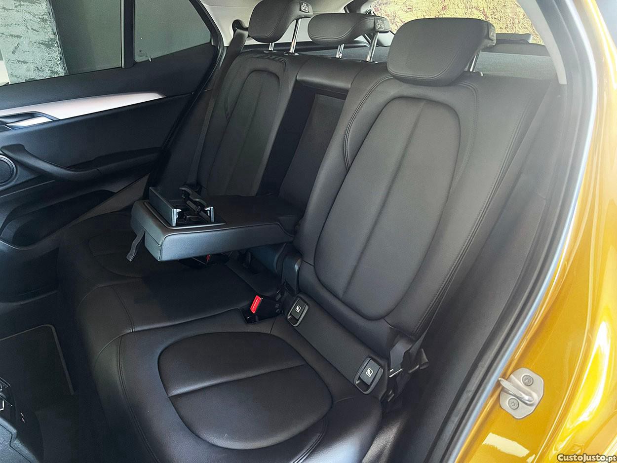 BMW X2 25 e xDrive Advantage — fotografia 2
